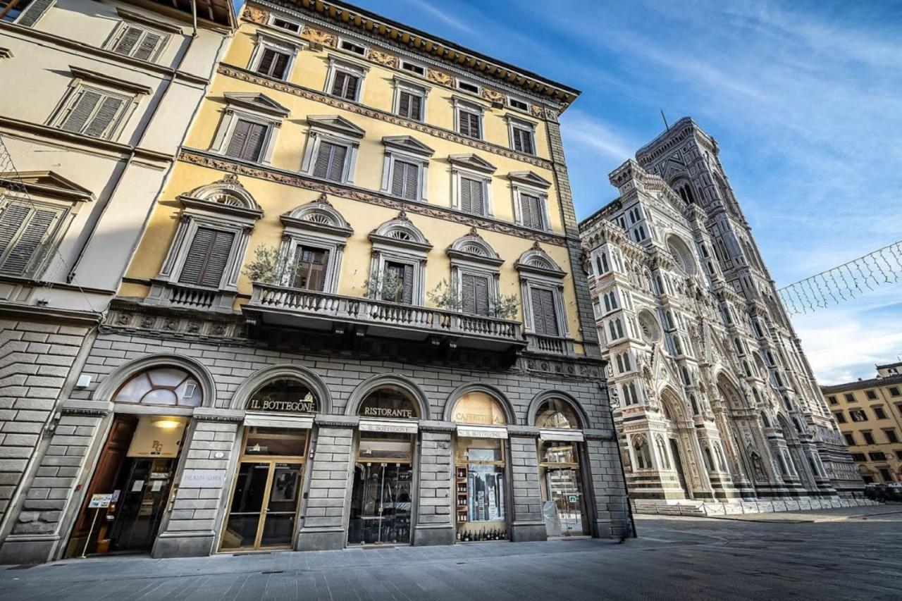 Palazzo Gamba Apartments Al Duomo Florence Luaran gambar