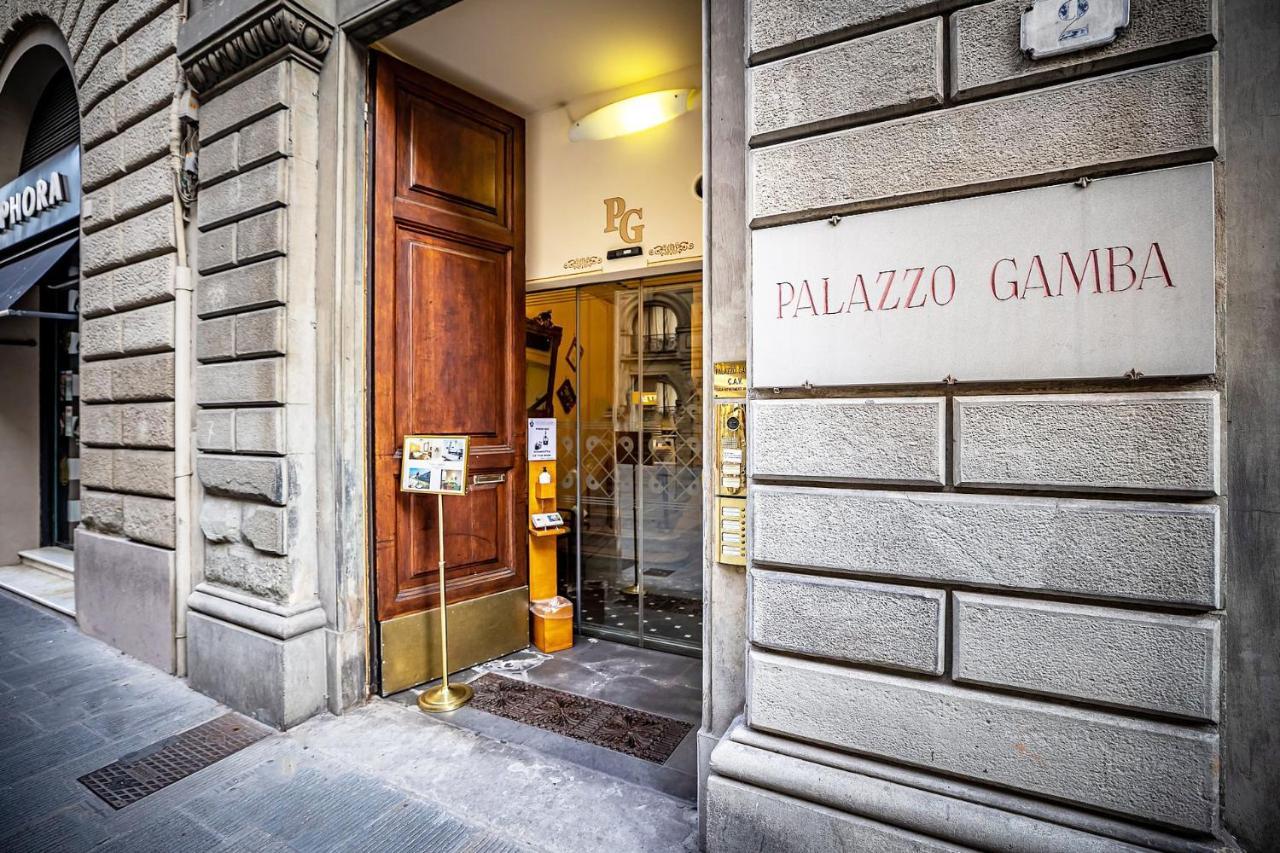 Palazzo Gamba Apartments Al Duomo Florence Luaran gambar