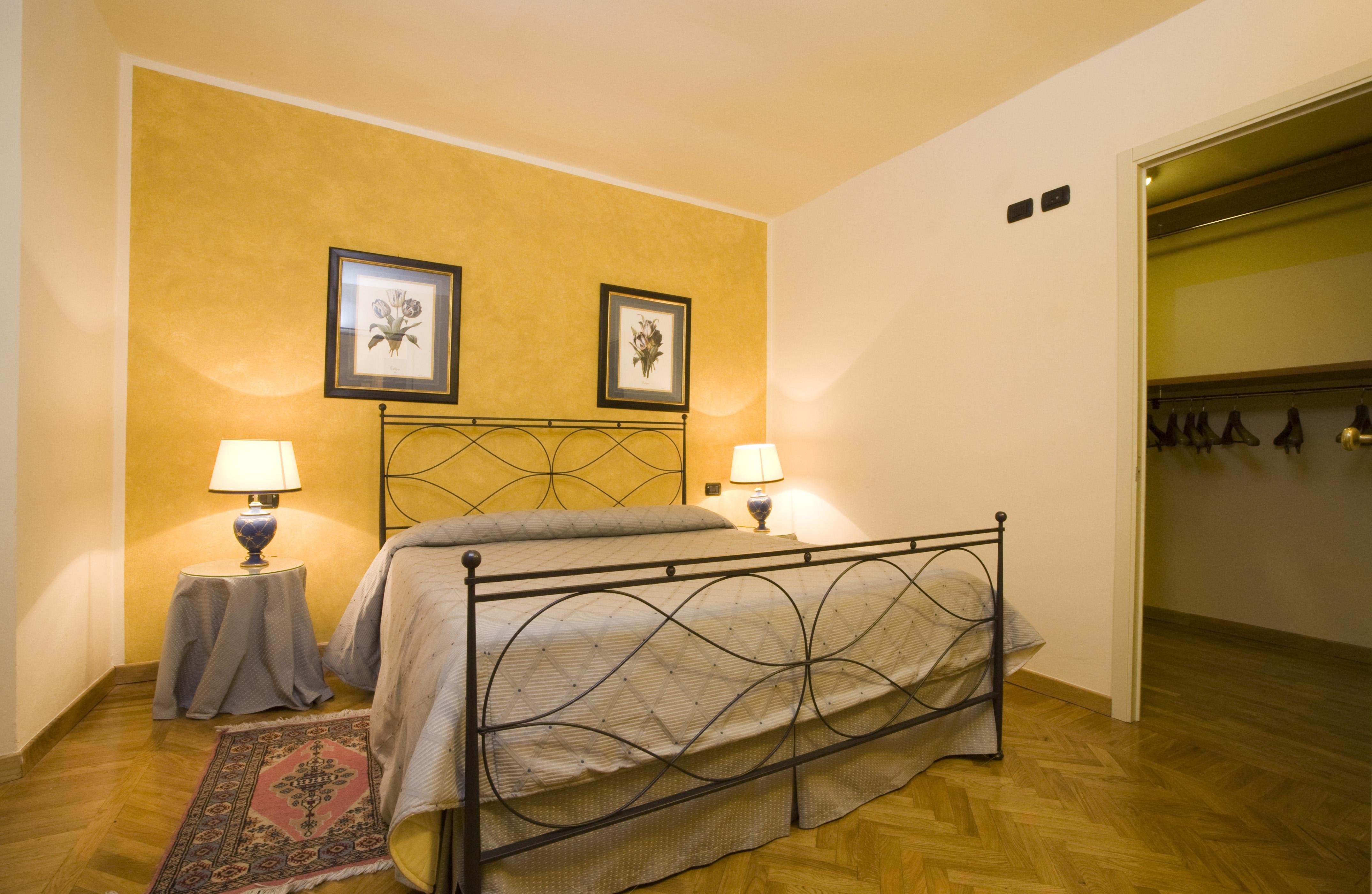 Palazzo Gamba Apartments Al Duomo Florence Luaran gambar