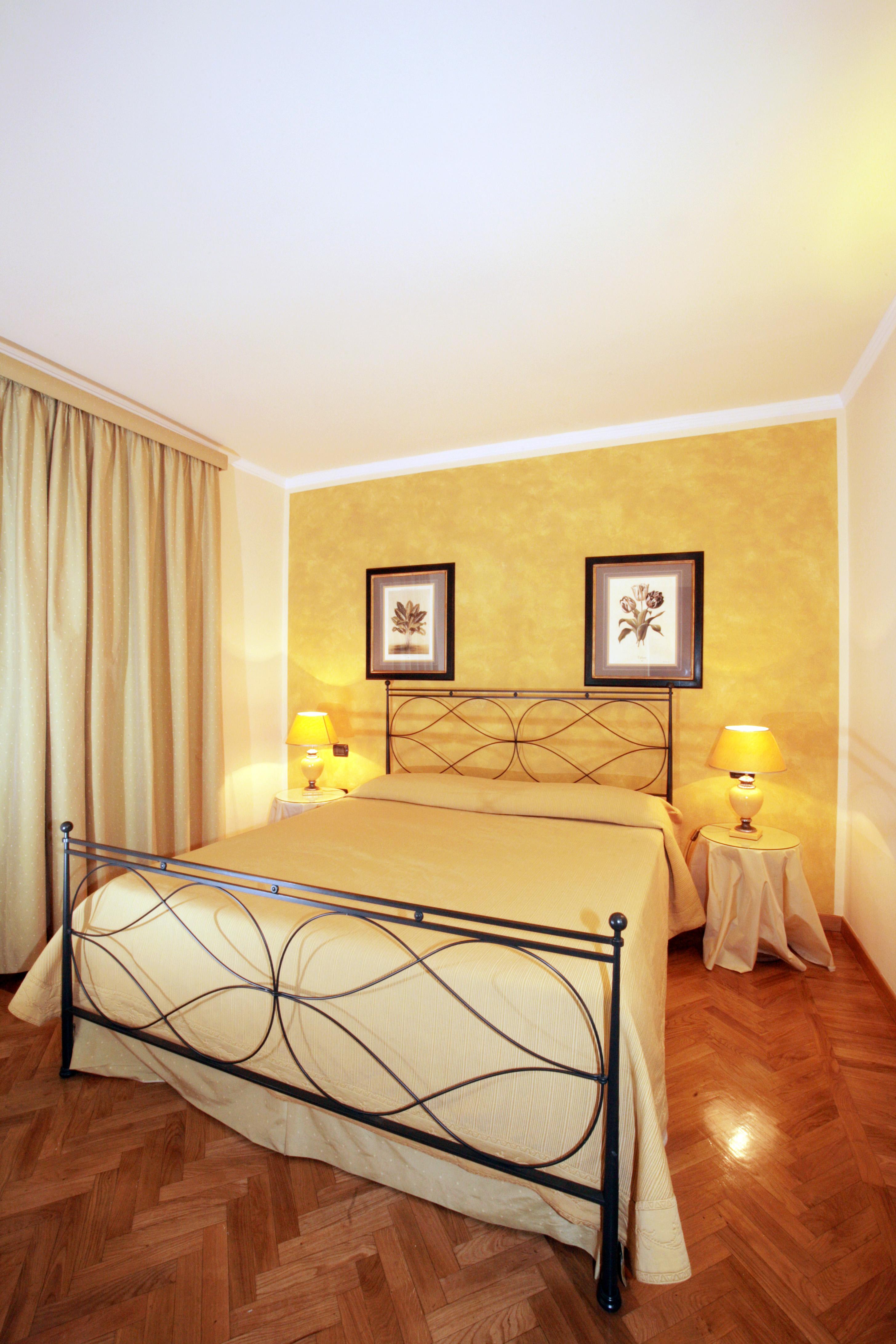 Palazzo Gamba Apartments Al Duomo Florence Luaran gambar